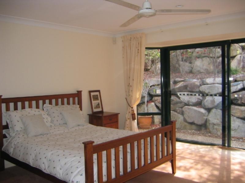 9 Penrhyn Street, Pacific Pines QLD 4211