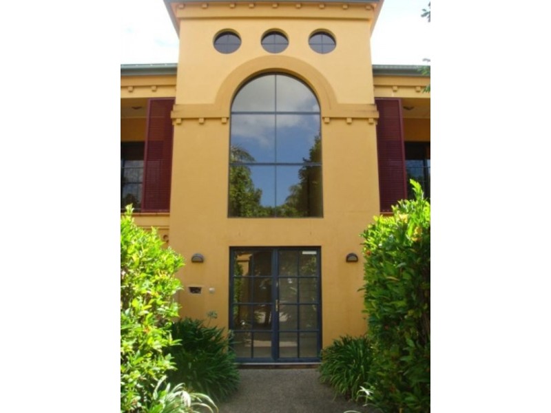 3255 The Palladian Drive, Hope Island QLD 4212