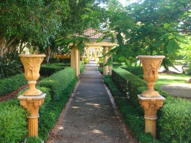 3255 The Palladian Drive, Hope Island QLD 4212