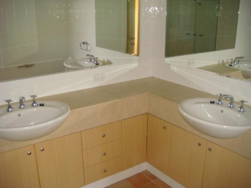 3255 The Palladian Drive, Hope Island QLD 4212