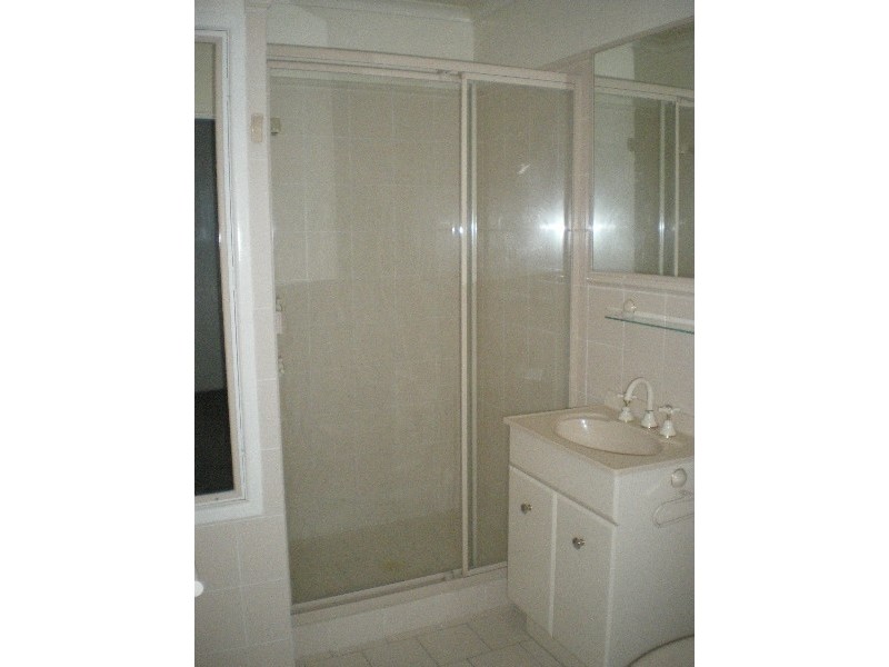 17 Gilmour Lane, Southport QLD 4215