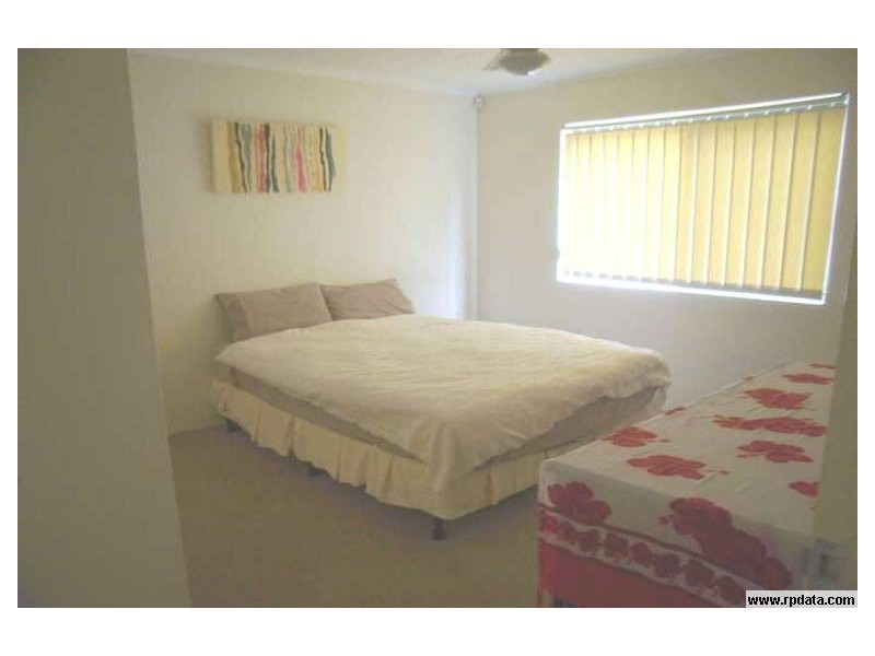 8-10 Lloyd Street, Southport QLD 4215