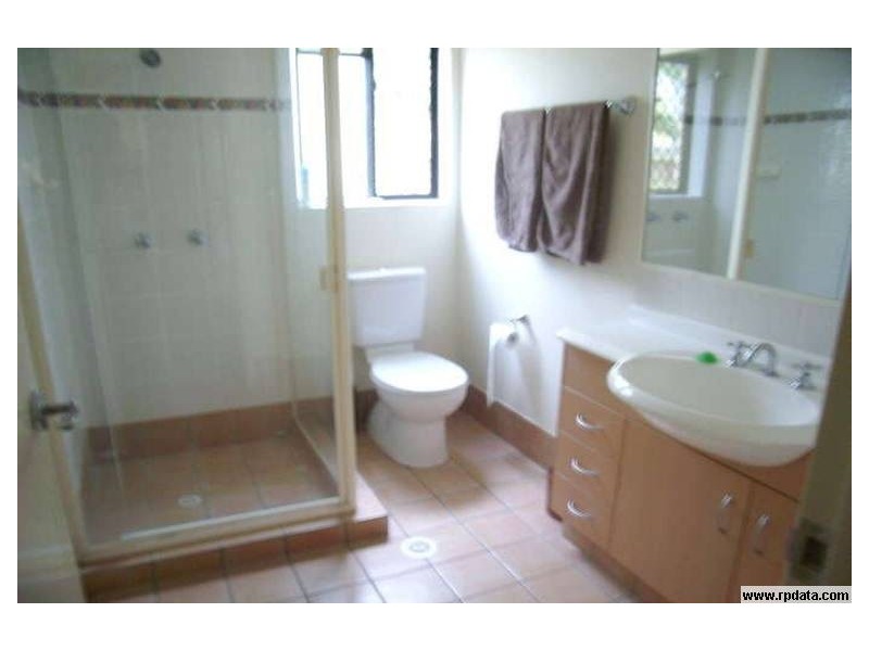 8-10 Lloyd Street, Southport QLD 4215