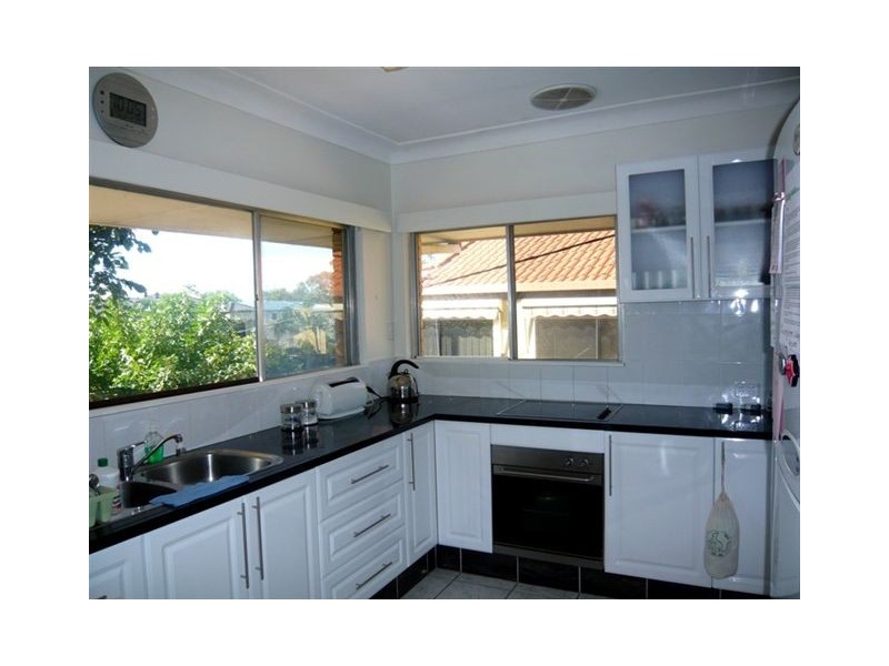 58 Hollywell Road, Biggera Waters QLD 4216