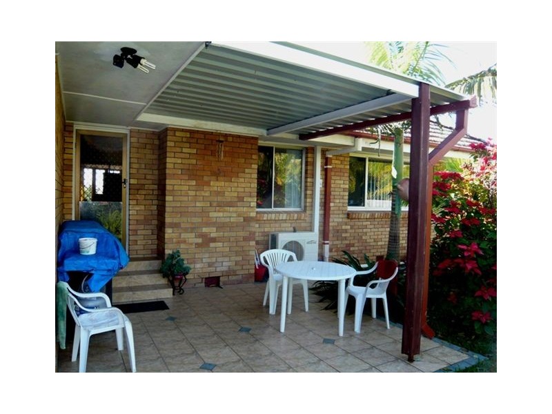 58 Hollywell Road, Biggera Waters QLD 4216