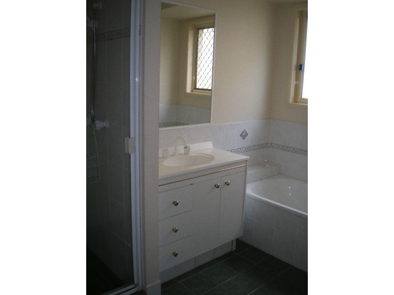 36 Colorado Court, Arundel QLD 4214