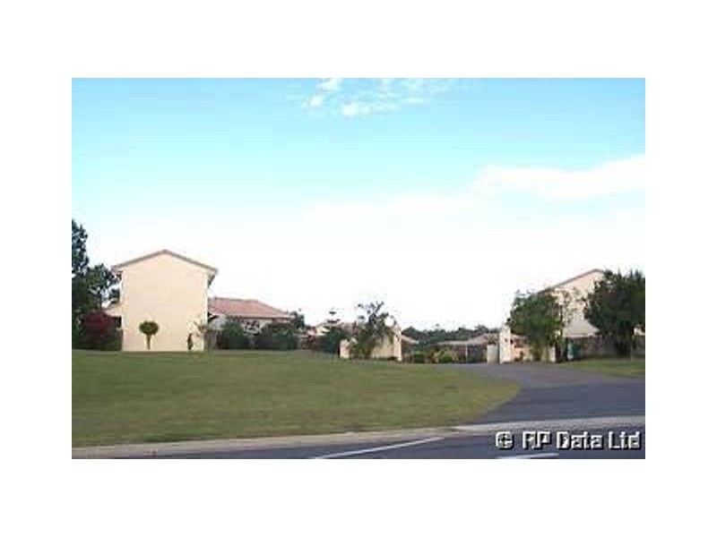 30/63 Olsen Avenue, Labrador QLD 4215