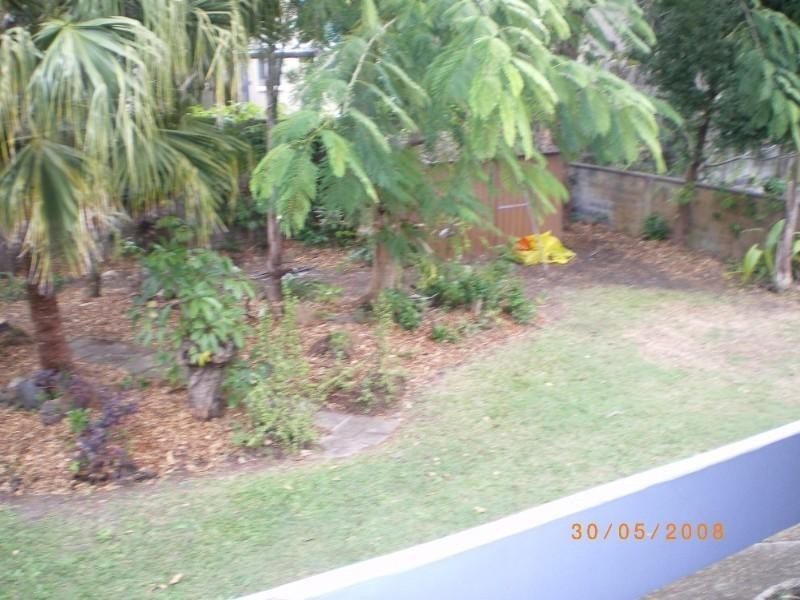 18 Hollywell Drive, Biggera Waters QLD 4216