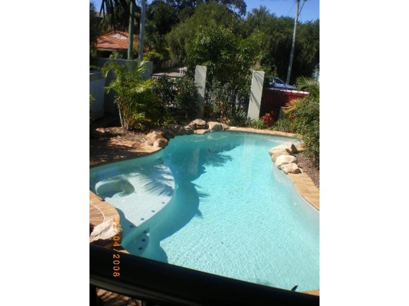 7/26 Bath Street, Labrador QLD 4215