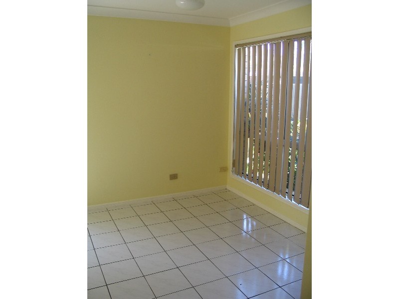 81 Olsen Avenue, Labrador QLD 4215
