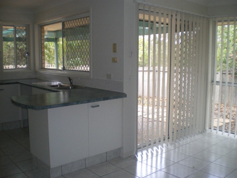 145 Henry Cotton Drive, Parkwood QLD 4214