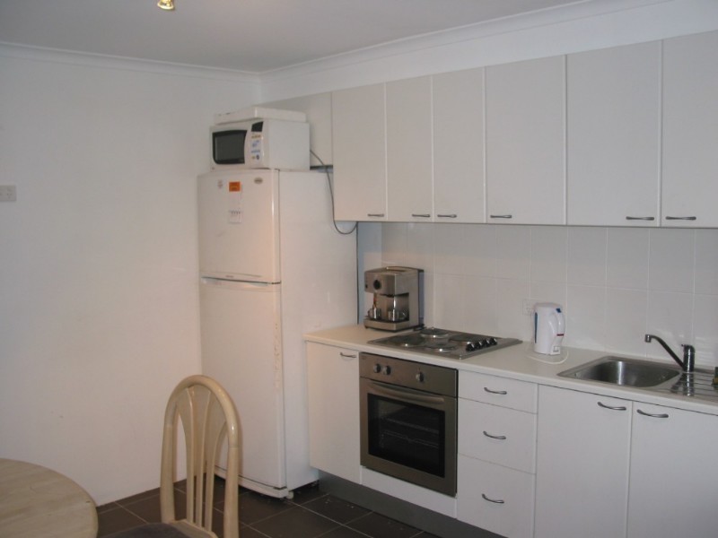 6/23 Stevens Street, Southport QLD 4215