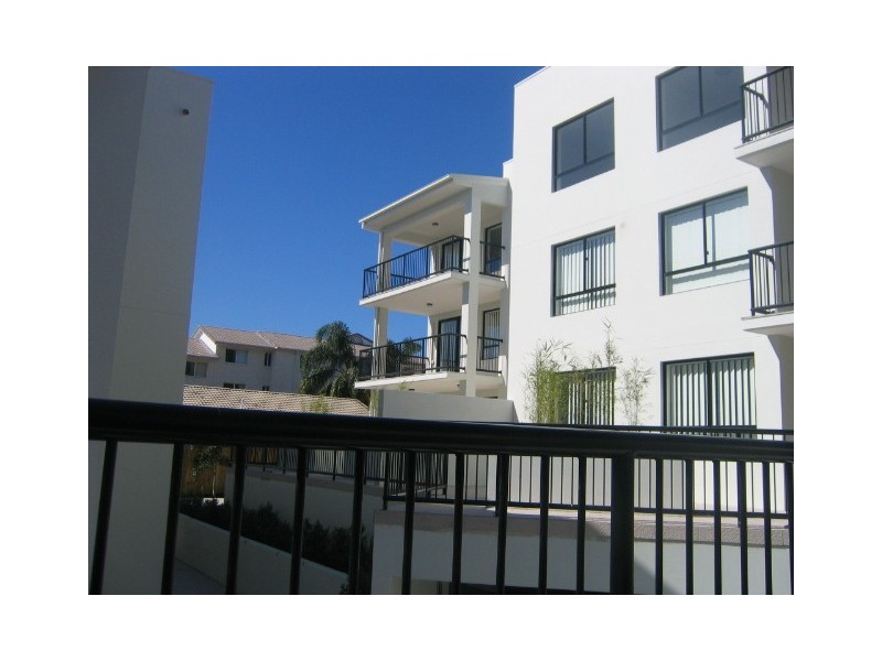 17/15 Lloyd Street, Southport QLD 4215