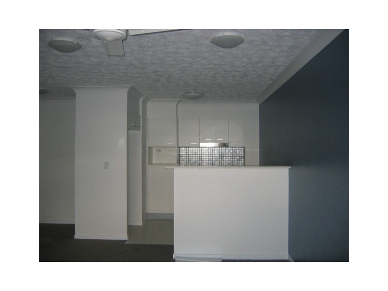 17/15 Lloyd Street, Southport QLD 4215