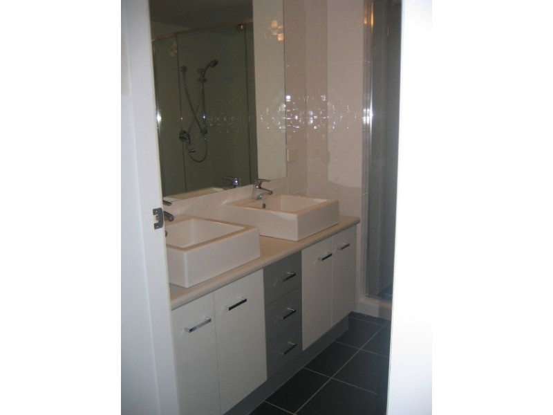 17/15 Lloyd Street, Southport QLD 4215