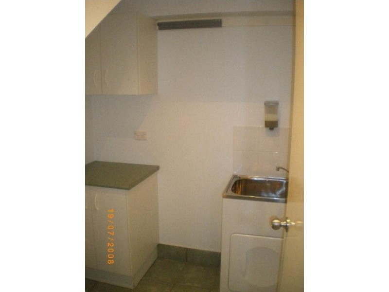 1/12 Billington Street, Labrador QLD 4215