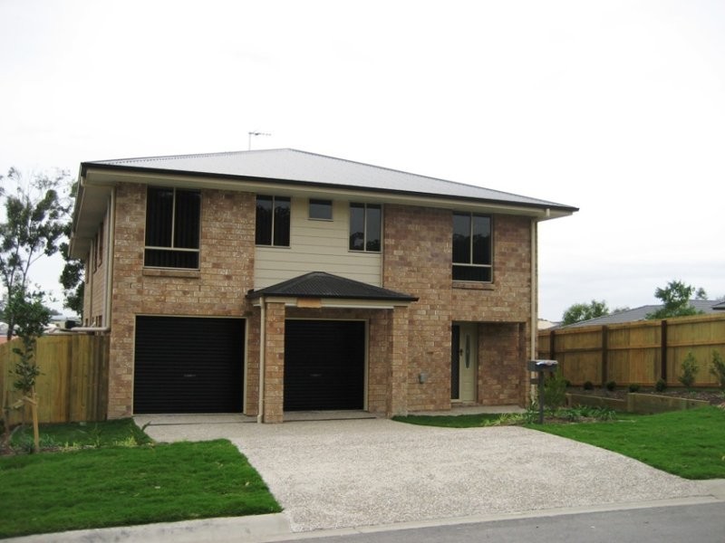 2/30 Pecan Court, Upper Coomera QLD 4209