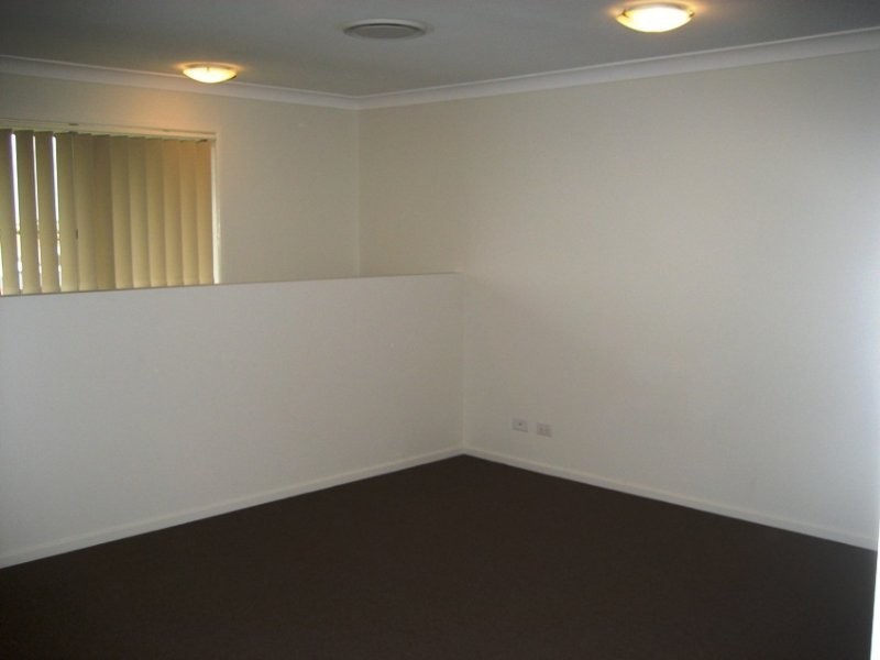 2/30 Pecan Court, Upper Coomera QLD 4209