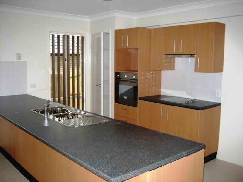 2/30 Pecan Court, Upper Coomera QLD 4209