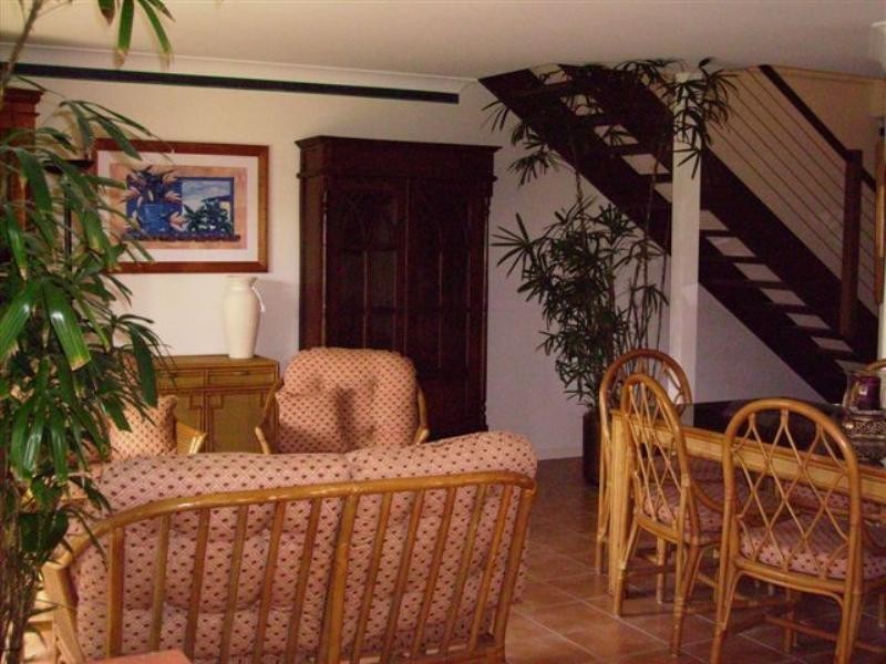 2/15 Harley Street, Labrador QLD 4215