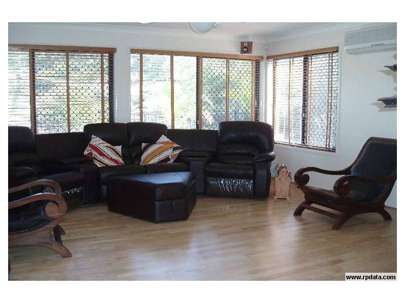 4 Goodwood Way, Arundel QLD 4214
