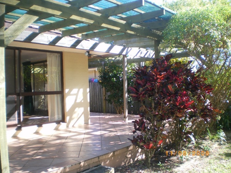 19 Dunkeith Avenue, Benowa QLD 4217