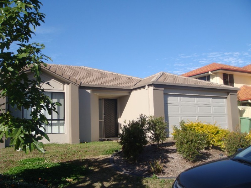 55 Golden Bear Drive, Arundel QLD 4214