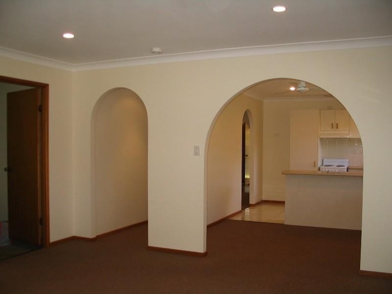 4 Magnolia Avenue, Hollywell QLD 4216