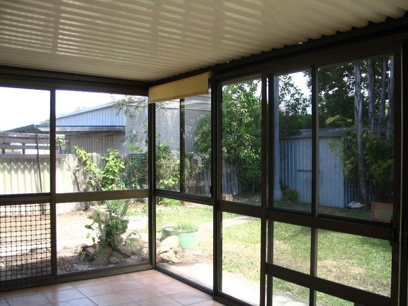 4 Magnolia Avenue, Hollywell QLD 4216