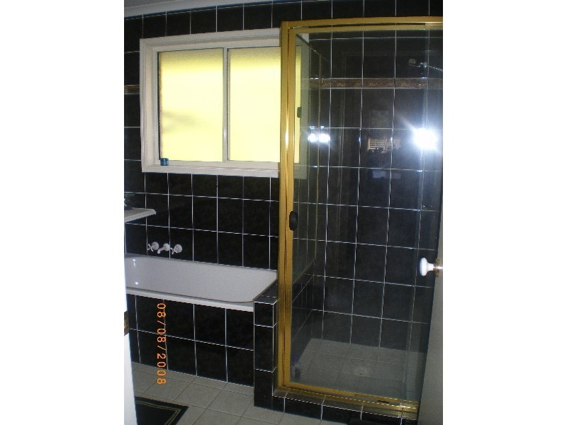 10 Buddy Holly Drive, Parkwood QLD 4214