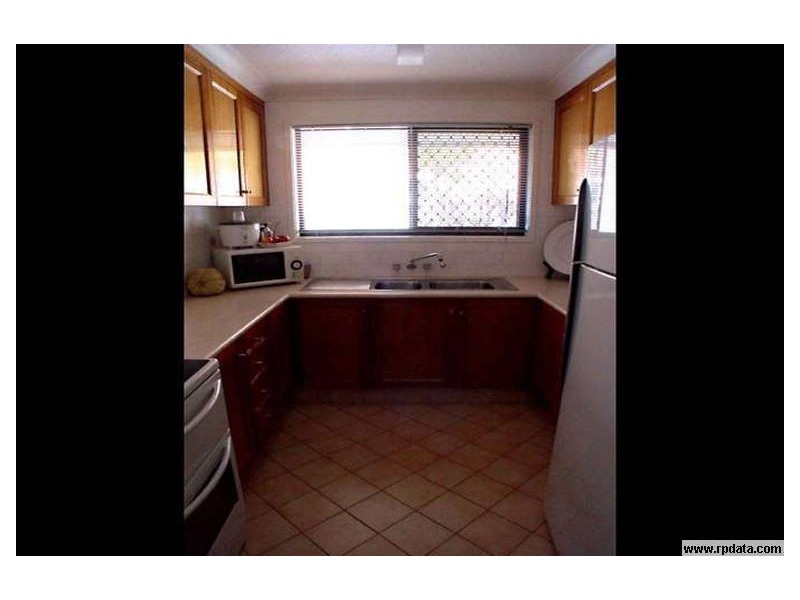 2/38 Middle Street, Labrador QLD 4215