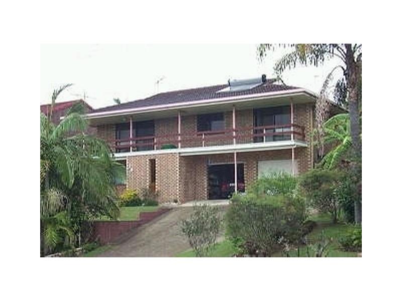 28 Loweana Street, Southport QLD 4215