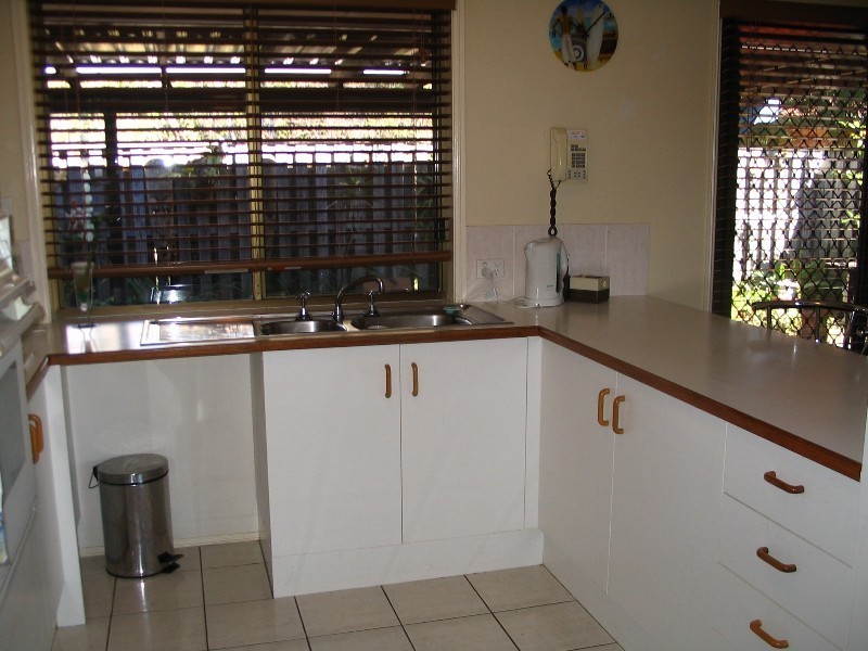 11 Altissimo Place, Varsity Lakes QLD 4227