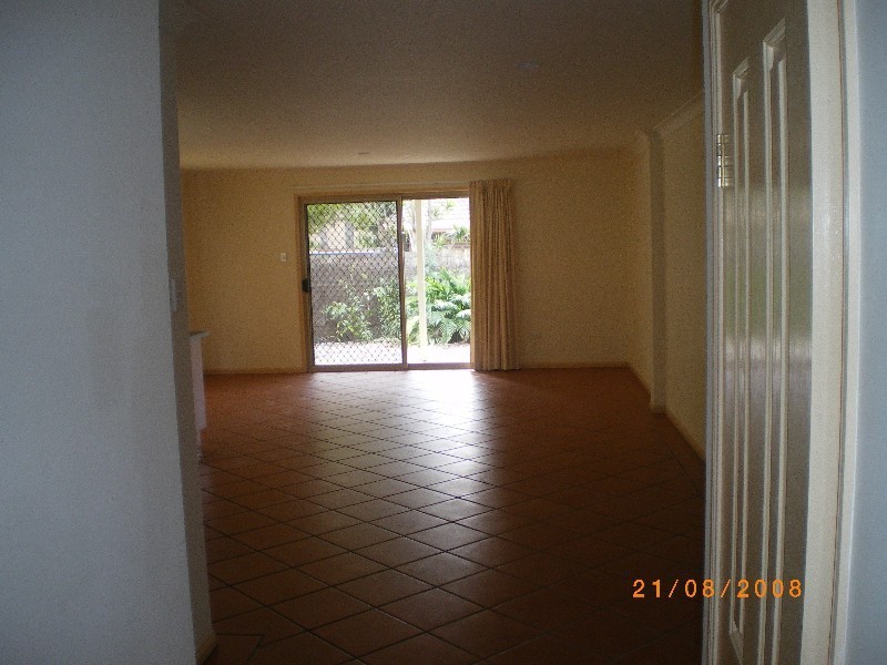 1/69 Stevens Street, Southport QLD 4215