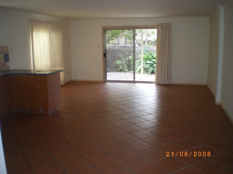 1/69 Stevens Street, Southport QLD 4215