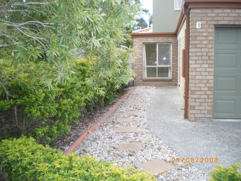 1/69 Stevens Street, Southport QLD 4215