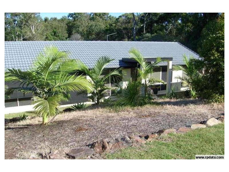 34 Kosciusko Avenue, Southport QLD 4215
