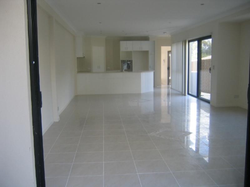 3/12 Prince Street, Southport QLD 4215