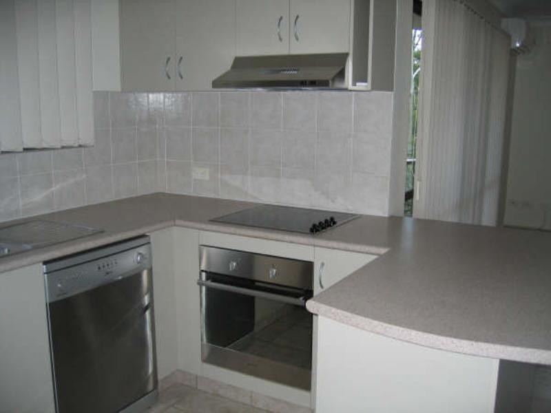 10/23 Heath Street, Southport QLD 4215