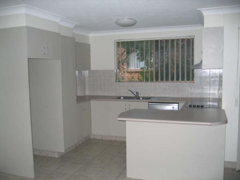 10/23 Heath Street, Southport QLD 4215