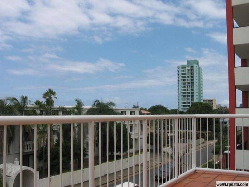 9/20 Little Norman Street, Southport QLD 4215