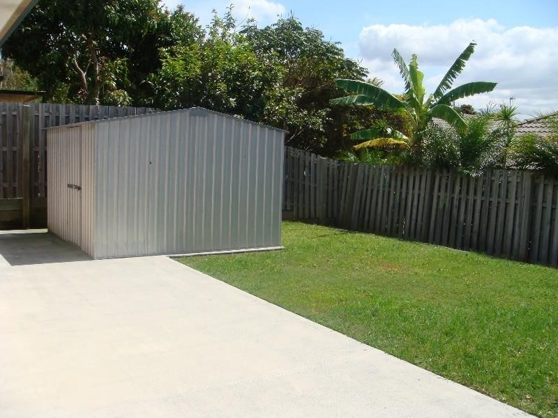 5 whitely Chase, Arundel QLD 4214