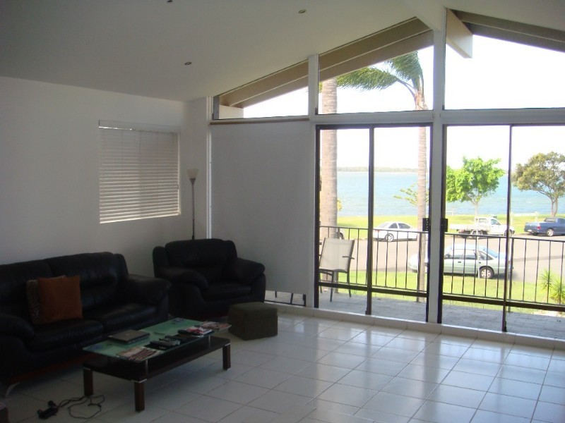 1 Dirk Hartog Place, Paradise Point QLD 4216