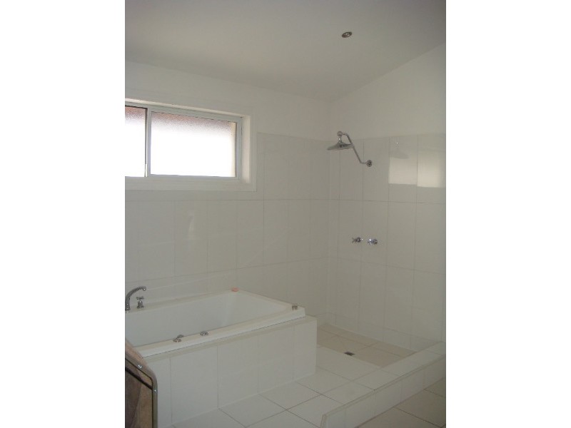 1 Dirk Hartog Place, Paradise Point QLD 4216