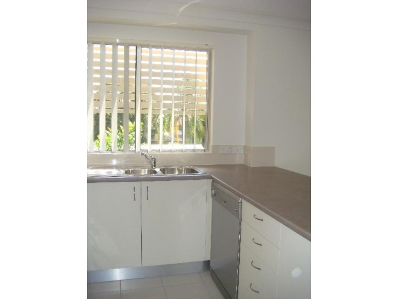 7/13D Wyndham Avenue, Southport QLD 4215