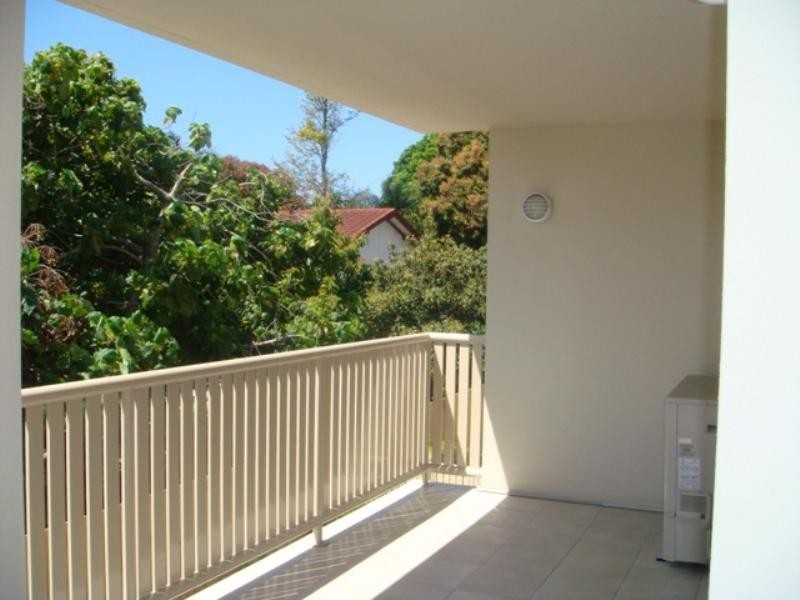 7/13D Wyndham Avenue, Southport QLD 4215