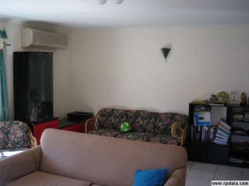 9 Longcove Place, Parkwood QLD 4214