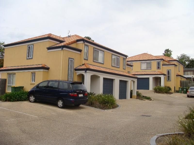 1/18 Blake Street, Southport QLD 4215