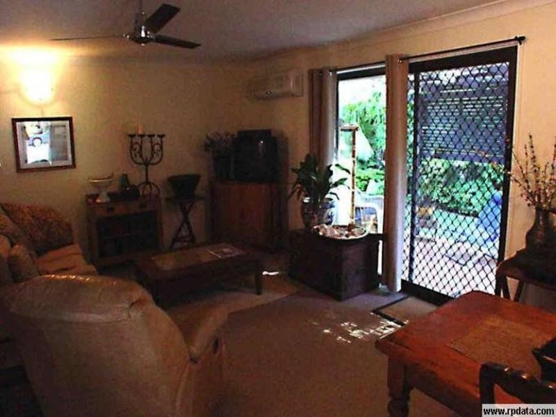 2/38 Middle Street, Labrador QLD 4215