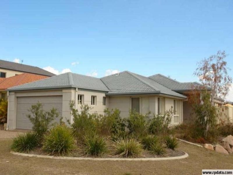 88 Tee Trees Boulevard, Arundel QLD 4214